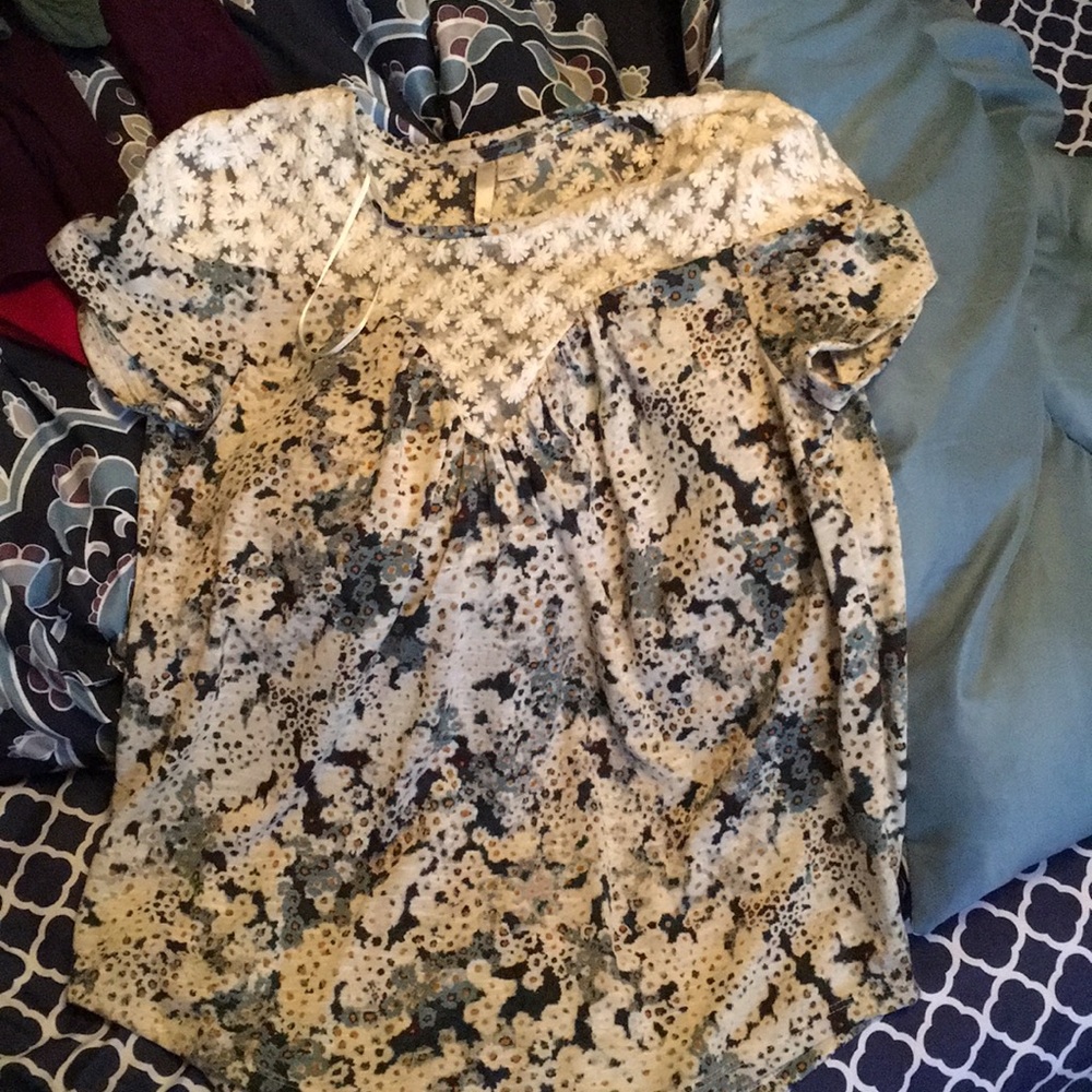 Short sleeve